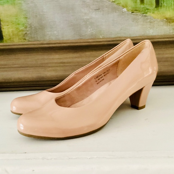 Aerosole Shore thing heels Blush Nude pumps 2” chunky heel size 8.5M Event Party - Picture 4 of 15